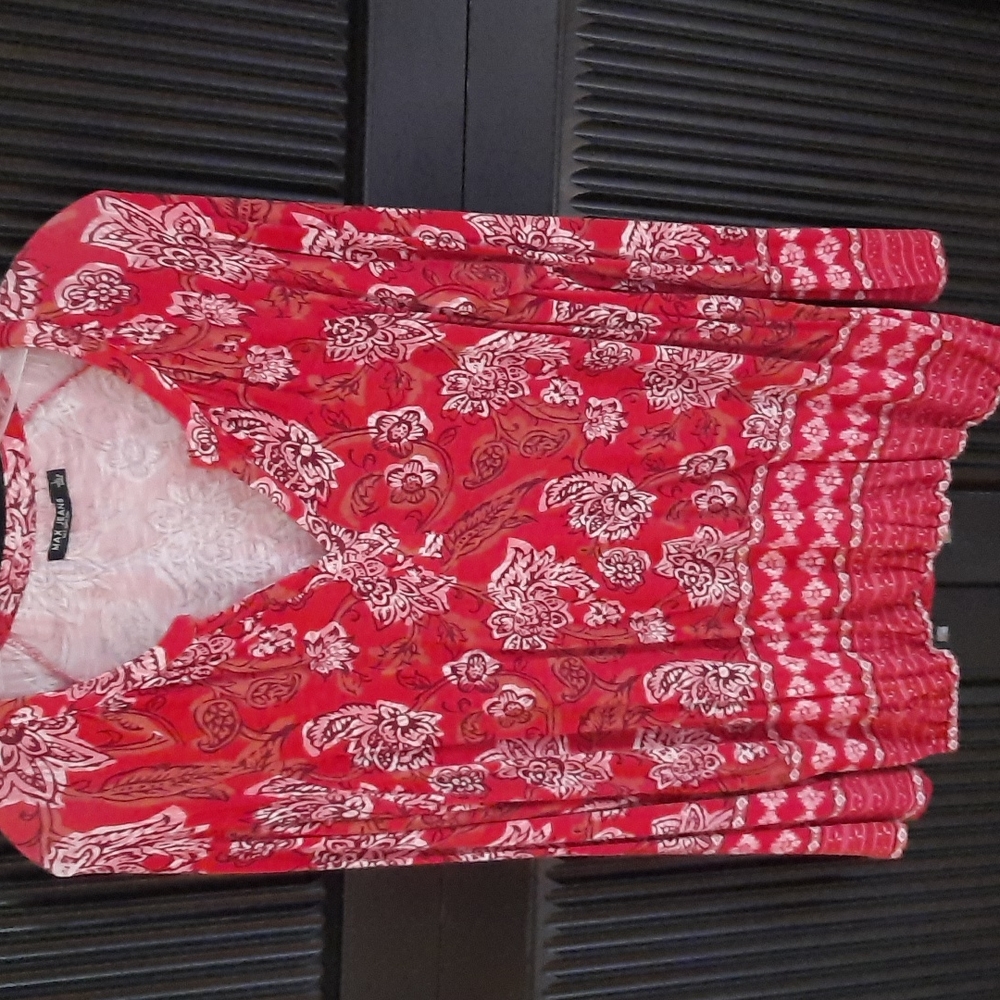 Max Jeans red floral long sleeve Large top